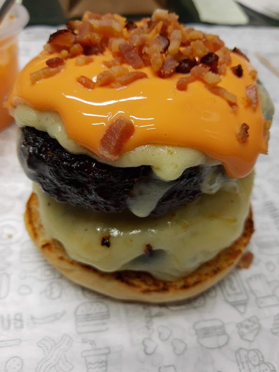 WhatsApp Image 2020-07-29 at 17.19.53 (3).jpeg